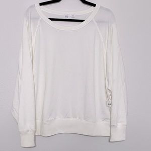 NWT- white GAP sweatshirt